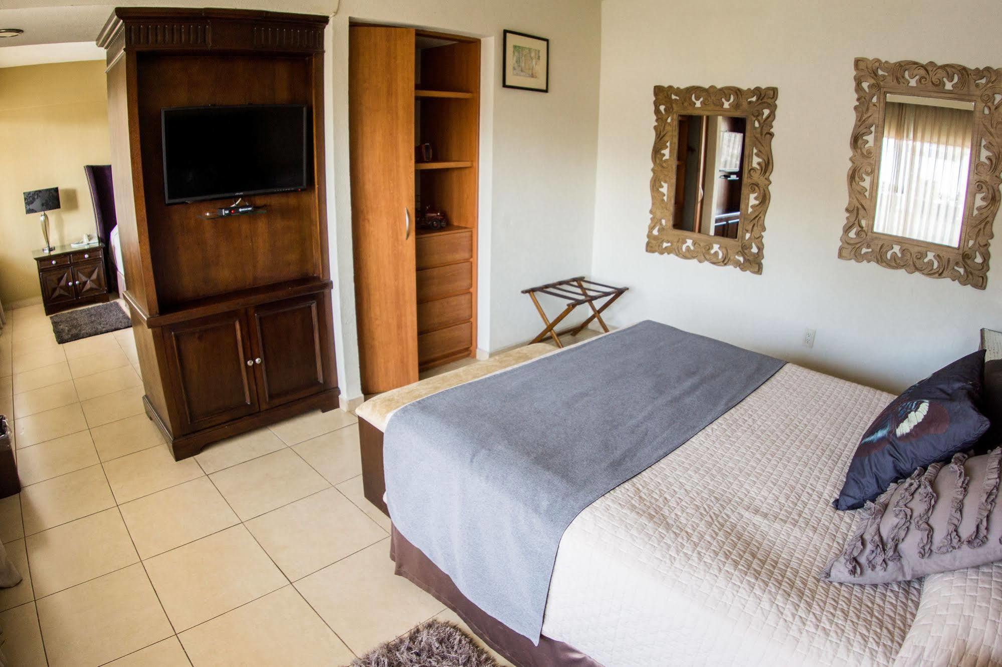 San Pietro Boutique Hotel Tlaquepaque Extérieur photo